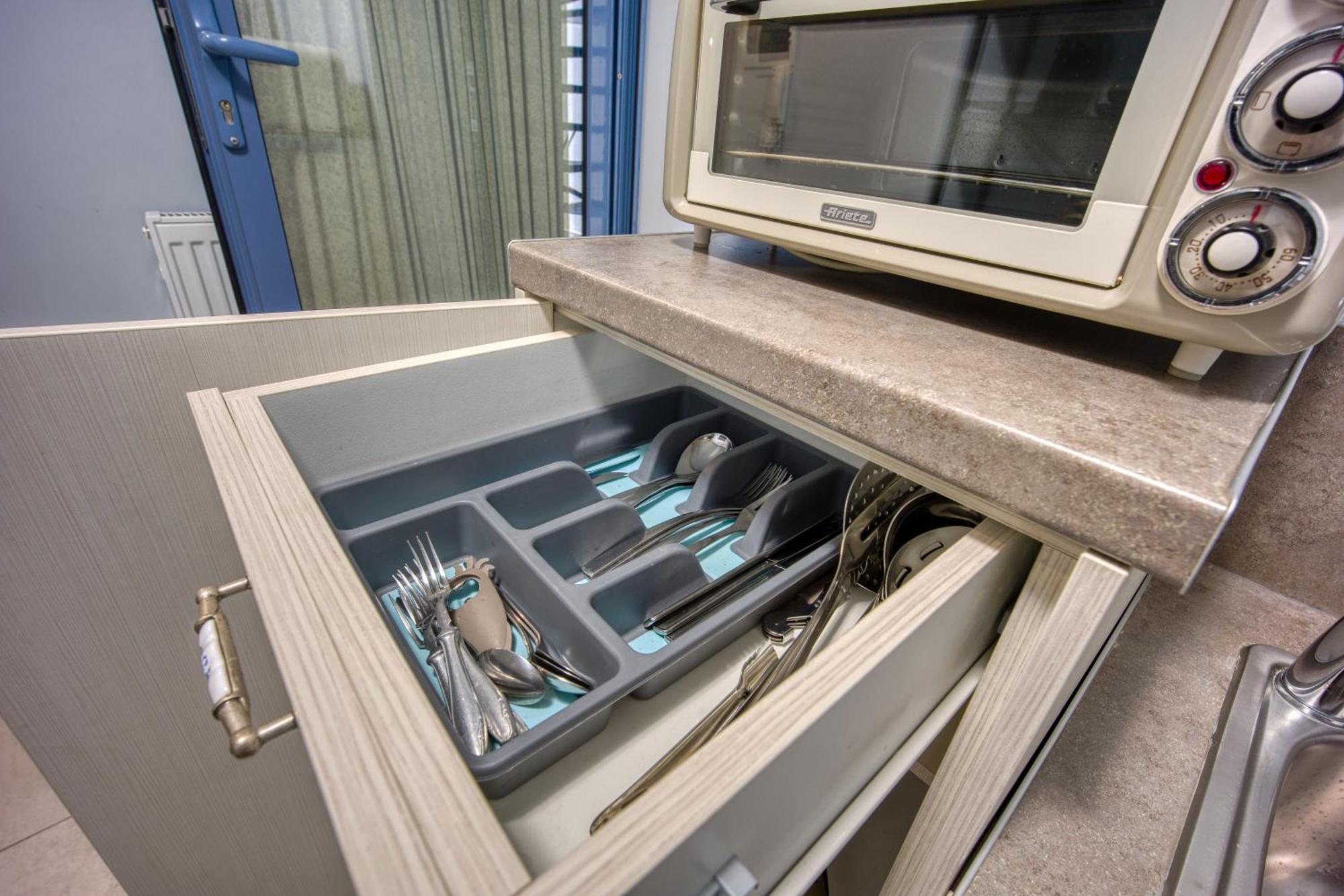 Bentzi...Boutique Apartment 1, Classic Double With Kitchenette, 2 Guests Афины Экстерьер фото