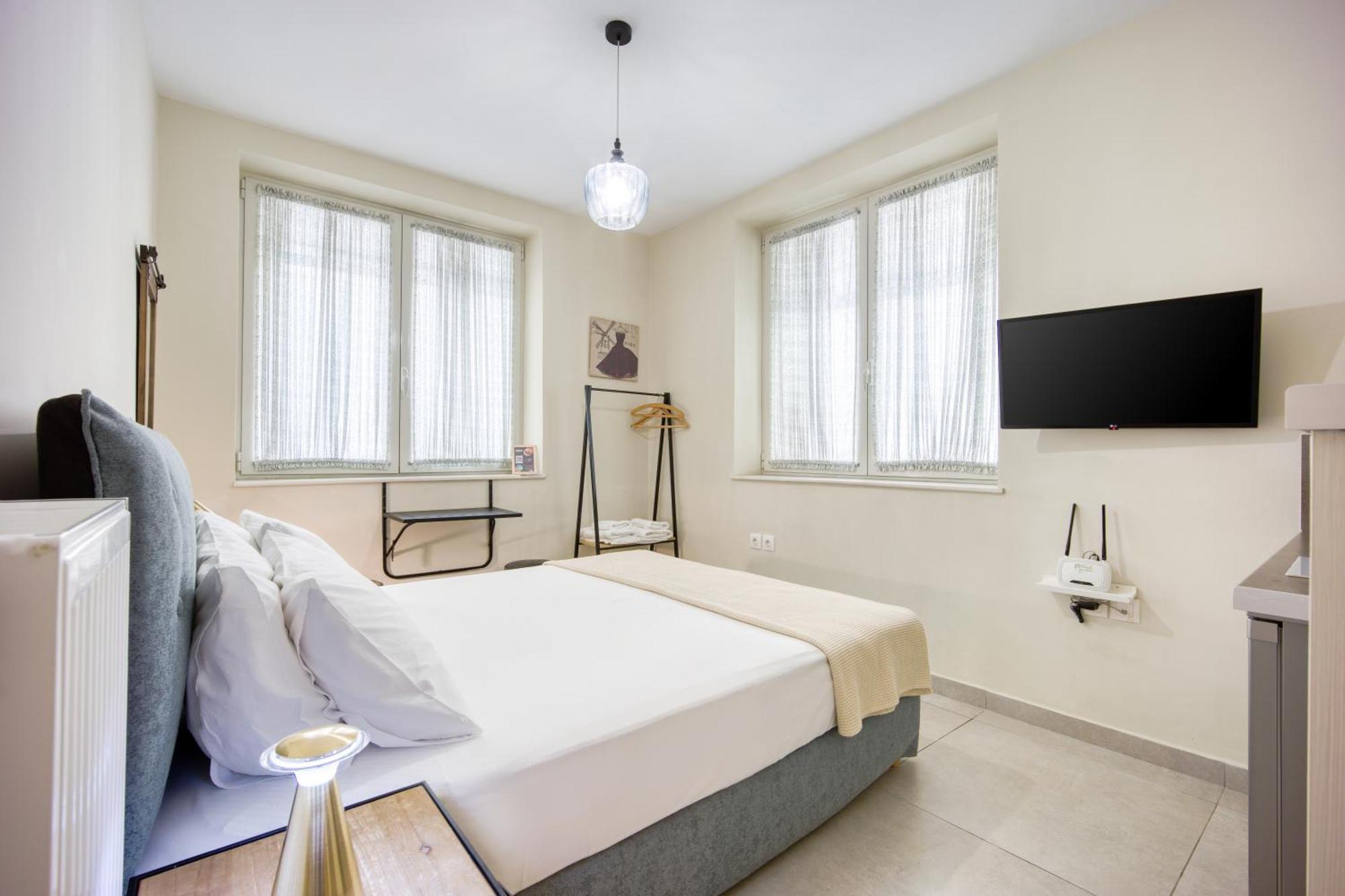 Bentzi...Boutique Apartment 1, Classic Double With Kitchenette, 2 Guests Афины Экстерьер фото